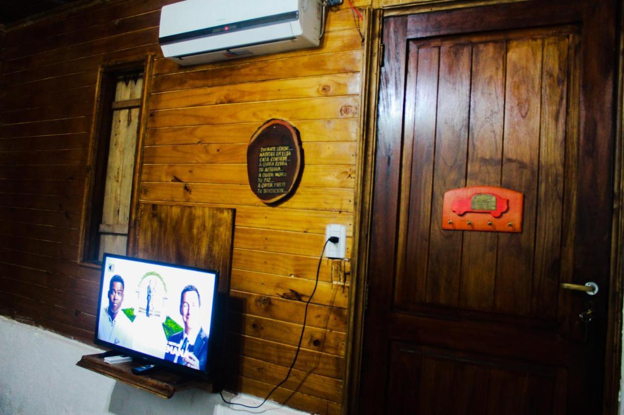 Krieger Haus Hostel Puerto Iguazú Buitenkant foto