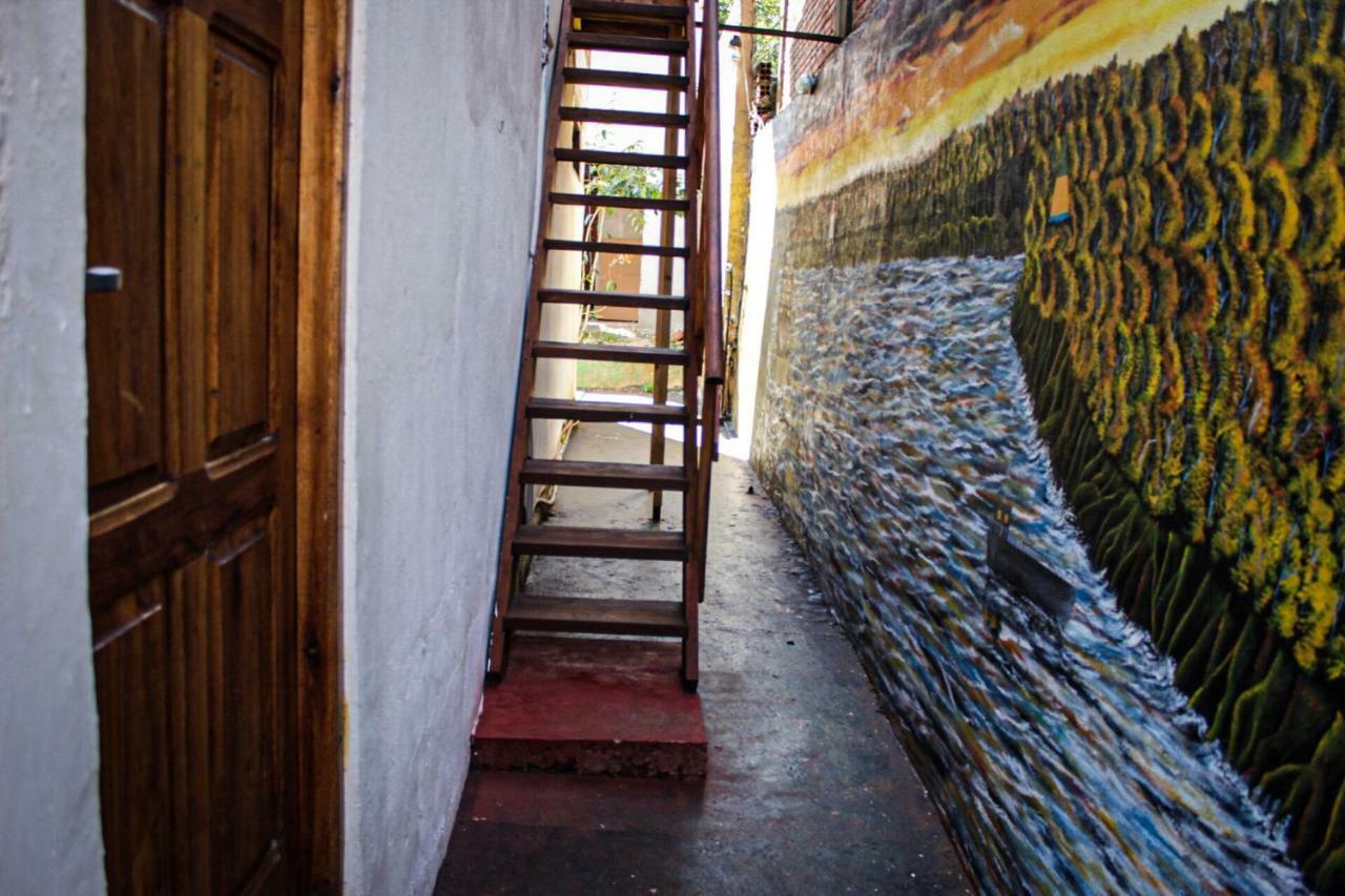 Krieger Haus Hostel Puerto Iguazú Buitenkant foto